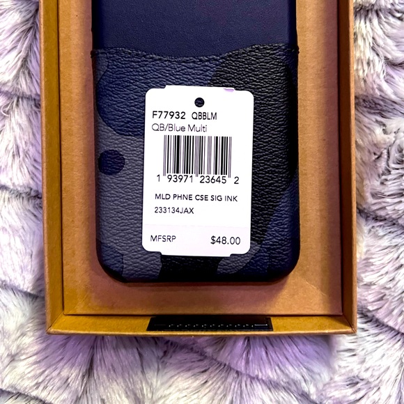 COACH iPhone Case (iPhoneX/XS) New - Picture 2 of 5